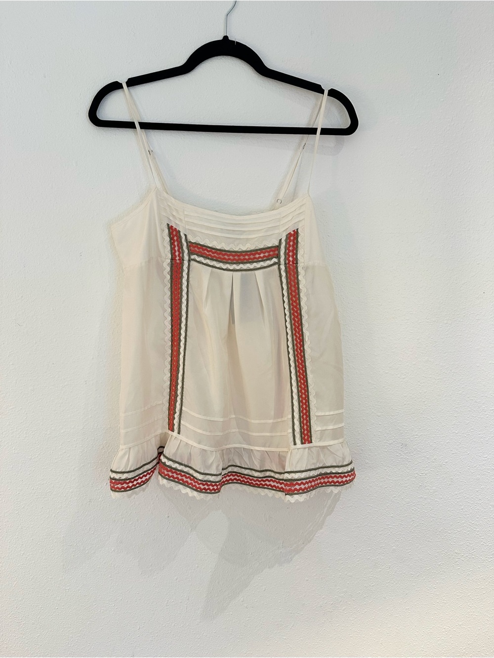 NWT BCBG Max Azria 100% Silk Boho Cami Top Medium Ivory Embroidered Festival